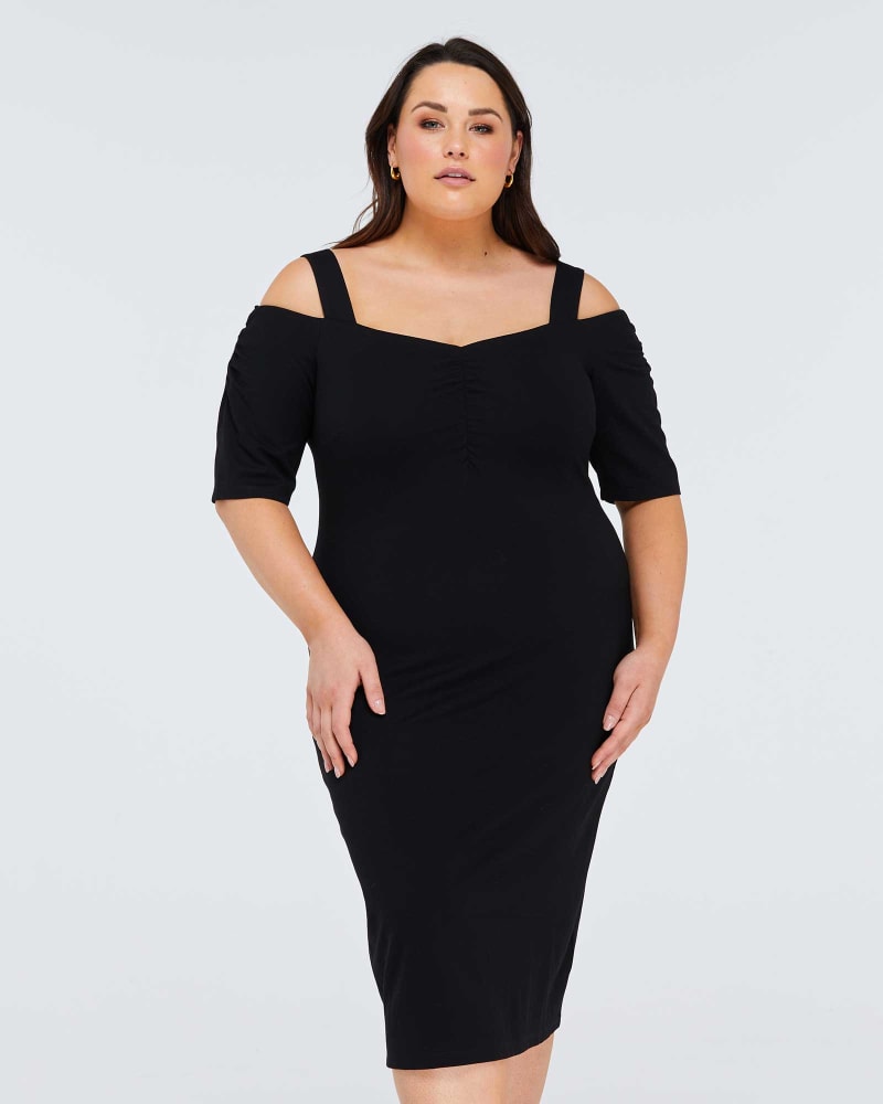 Front of a model wearing a size 4X Sacha Dress in Black by Estelle. | dia_product_style_image_id:267286